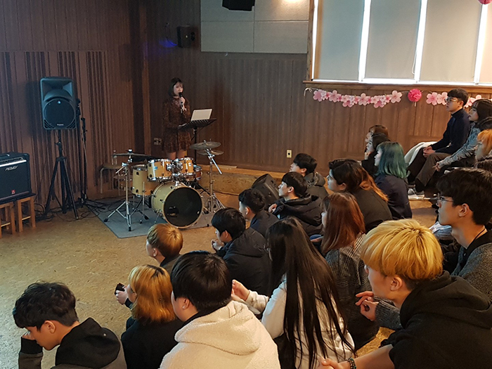 2083672041_XwAbPKGD_KakaoTalk_Moim_6I4xlgRWWjb2AnJOI3FgzkVIhtu6nU.jpg 2083672041_XwAbPKGD_KakaoTalk_Moim_6I4xlgRWWjb2AnJOI3FgzkVIhtu6nU.jpg