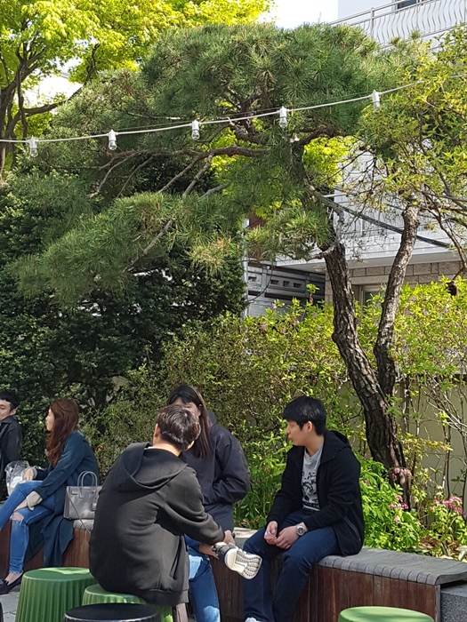 604950596_2quvXERN_KakaoTalk_Moim_7nICOoBqkP2wsHumxhT3E2Z70JCiD8.jpg 604950596_2quvXERN_KakaoTalk_Moim_7nICOoBqkP2wsHumxhT3E2Z70JCiD8.jpg