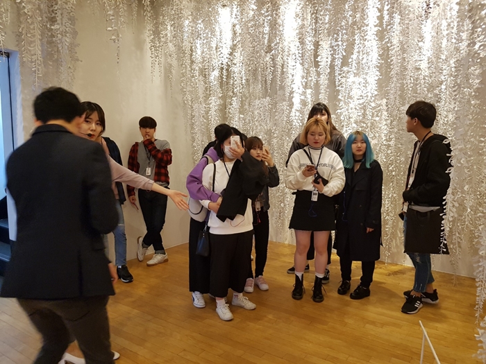 604950596_EHqUfxvW_KakaoTalk_Moim_7nICOoBqkP2wsHumxhT3E2Z70JDFSO.jpg 604950596_EHqUfxvW_KakaoTalk_Moim_7nICOoBqkP2wsHumxhT3E2Z70JDFSO.jpg