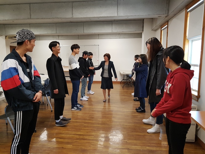 604950596_W6nKLewp_KakaoTalk_Moim_74A2H2KF0TsAaTAon6qK5S4IGWvnAS.jpg 604950596_W6nKLewp_KakaoTalk_Moim_74A2H2KF0TsAaTAon6qK5S4IGWvnAS.jpg