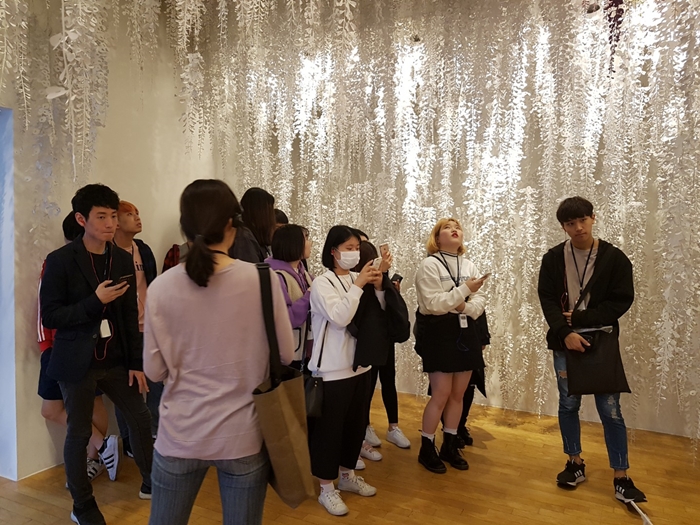 604950596_m73oxngO_KakaoTalk_Moim_7nICOoBqkP2wsHumxhT3E2Z70JRYwq.jpg 604950596_m73oxngO_KakaoTalk_Moim_7nICOoBqkP2wsHumxhT3E2Z70JRYwq.jpg