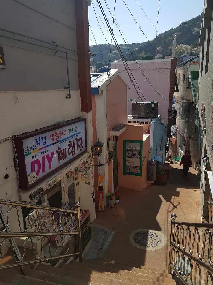 621942285_R0hGoWtd_E384B4.jpg 621942285_R0hGoWtd_E384B4.jpg