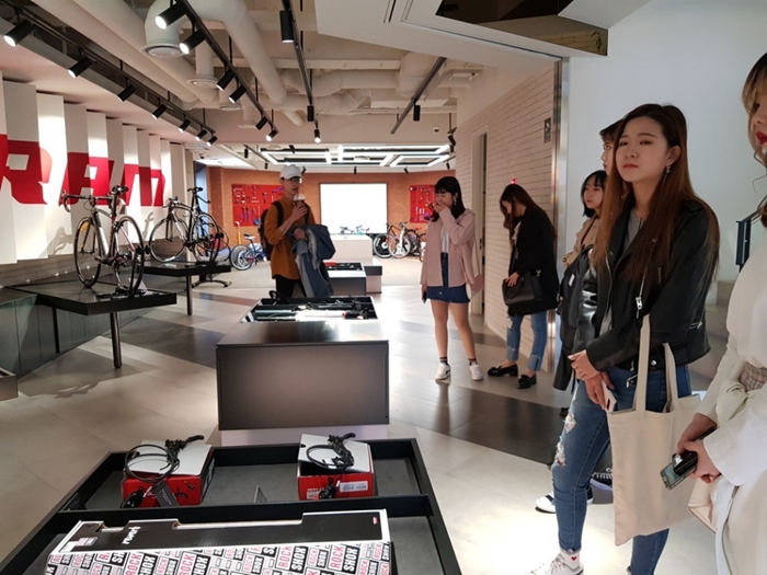 747316258_alP15hoS_KakaoTalk_Moim_7nICOoBqkP2FzCOnkppllCAMqnjmAW.jpg 747316258_alP15hoS_KakaoTalk_Moim_7nICOoBqkP2FzCOnkppllCAMqnjmAW.jpg